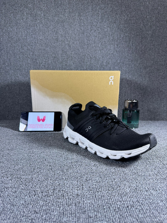 On Cloudswift 3 running shoes in a black and white
