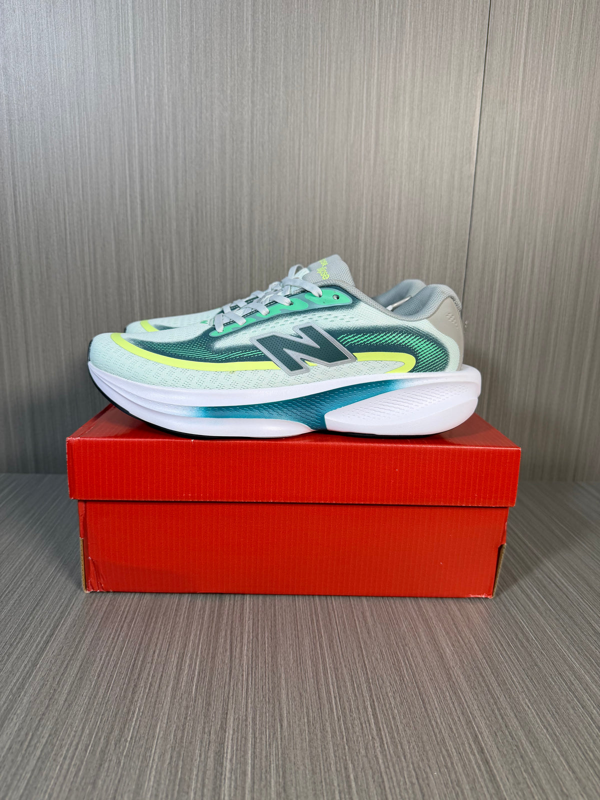 New Balance Ellipse V1 Green & White