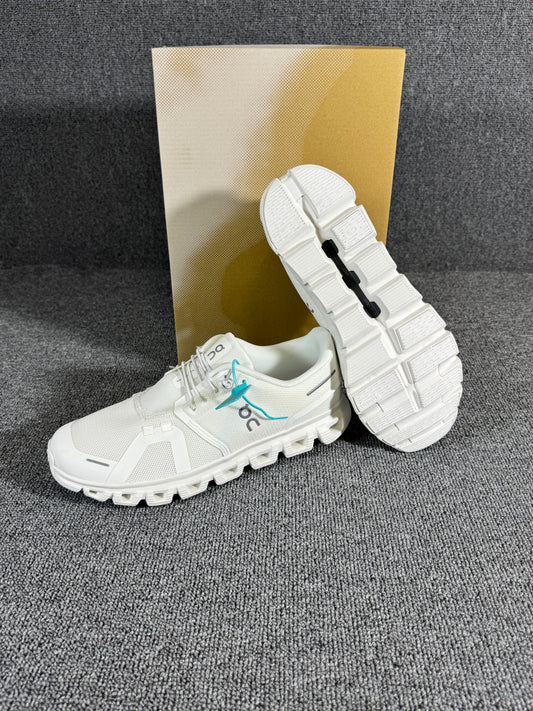 On Cloud X 3 training shoes in white.