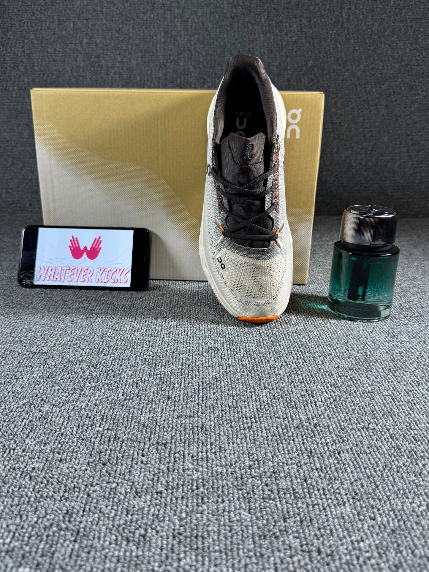 On Cloudtilt sneakers in the "Iron/Dew" colorway