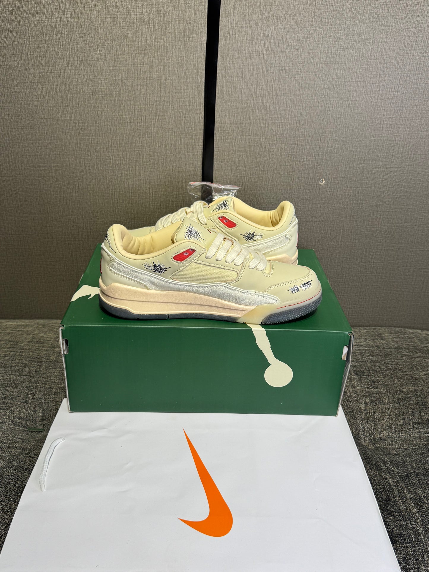 Jordan Flight Court Coconut Milk