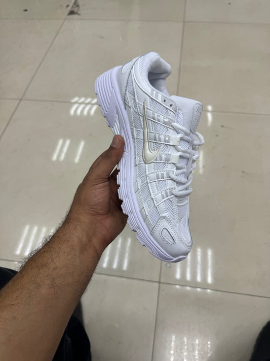 Nike P 6000
