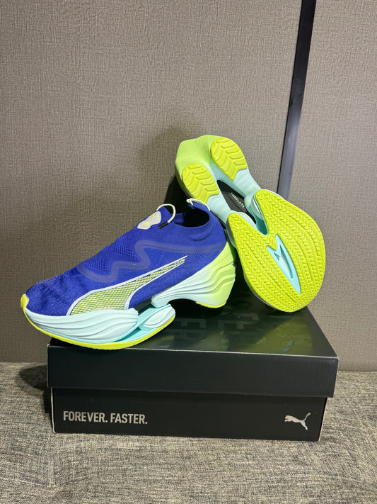 Puma Fast RB Nitro Elite running shoes in a blue and lime