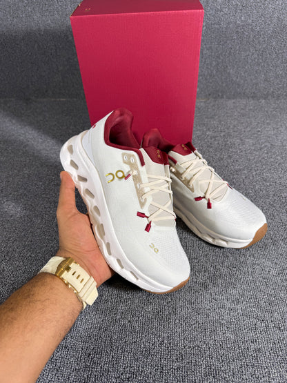 On Running Cloudtilt "Pearl/Ivory"