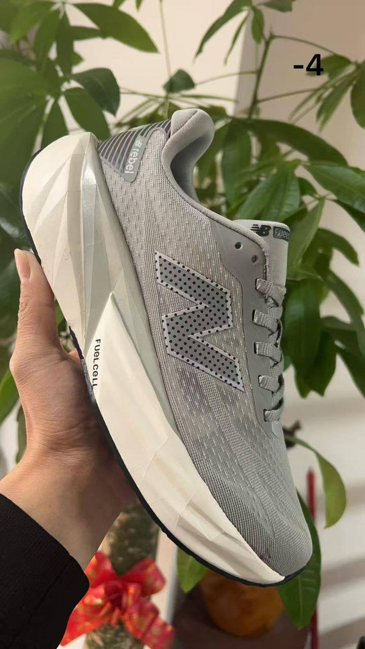 New Balance Rebel Gell