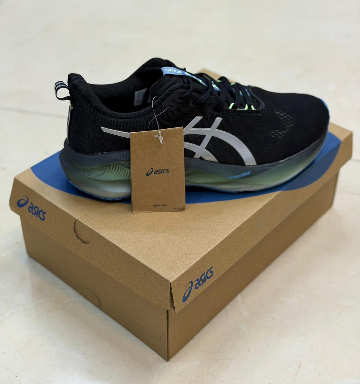 Asics NovaBlast 5