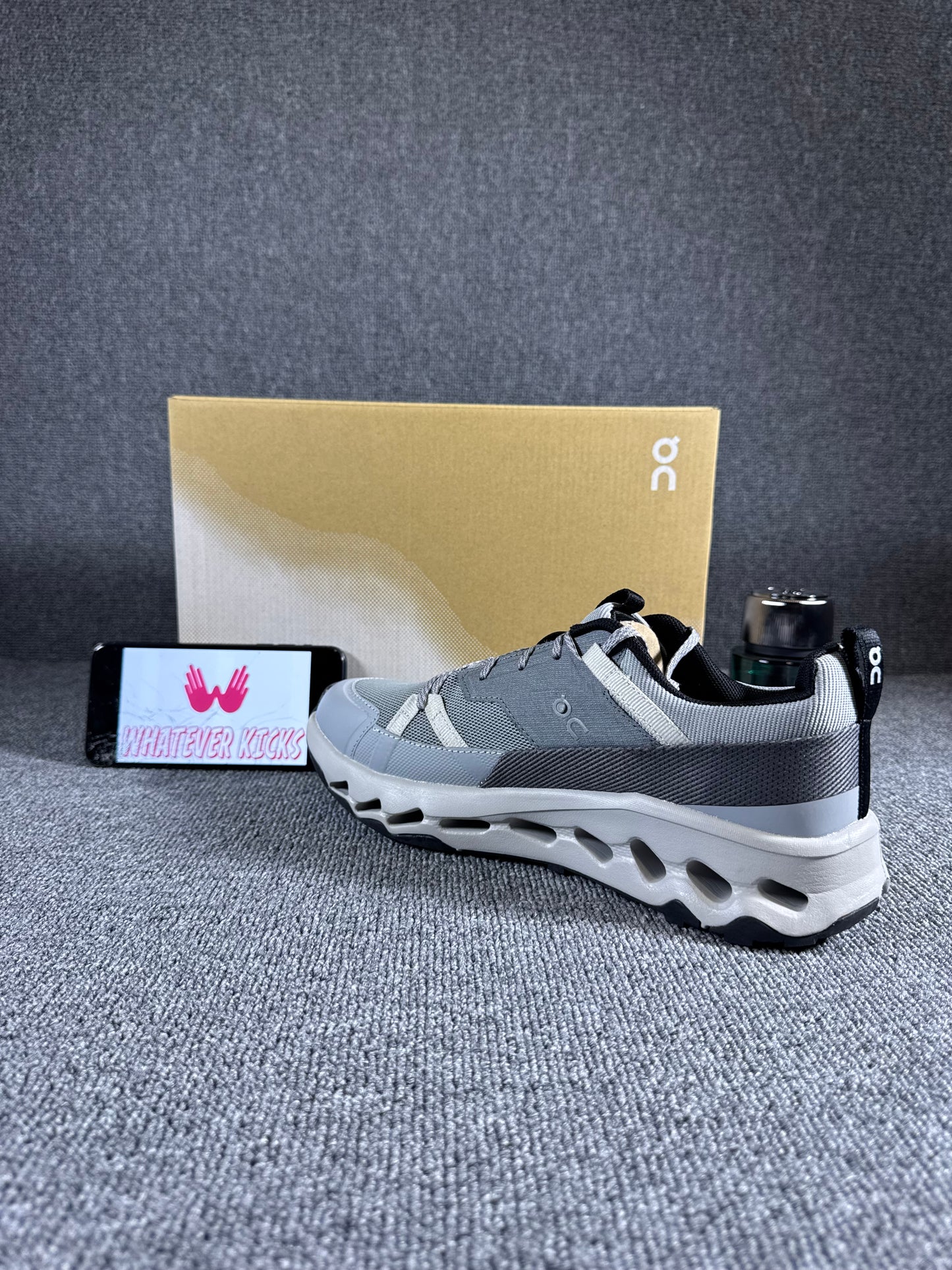 On Running Cloudhorizon in the Alloy/Frost colorway