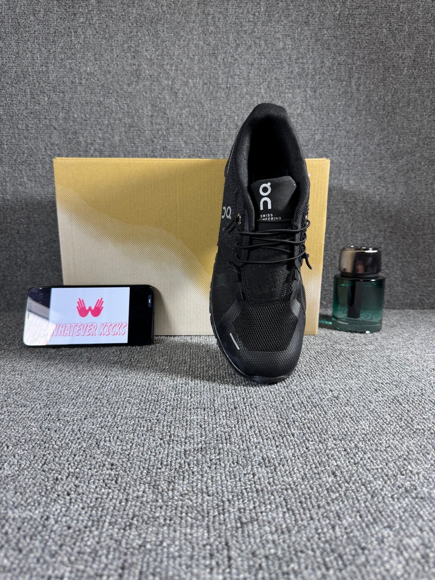 On Cloud 5 sneaker in an all-black