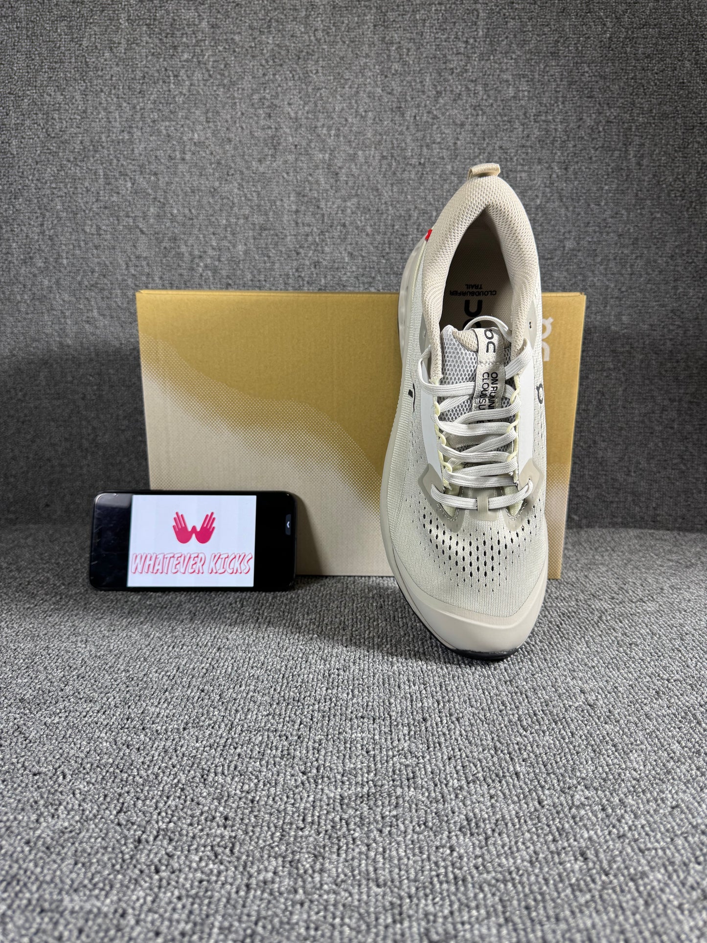 On Cloud surfer Next low-top sneakers in white