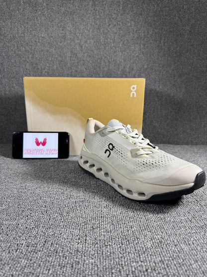 On Cloud surfer Next low-top sneakers in white