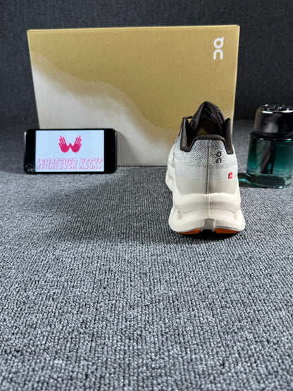 On Cloudtilt sneakers in the "Iron/Dew" colorway