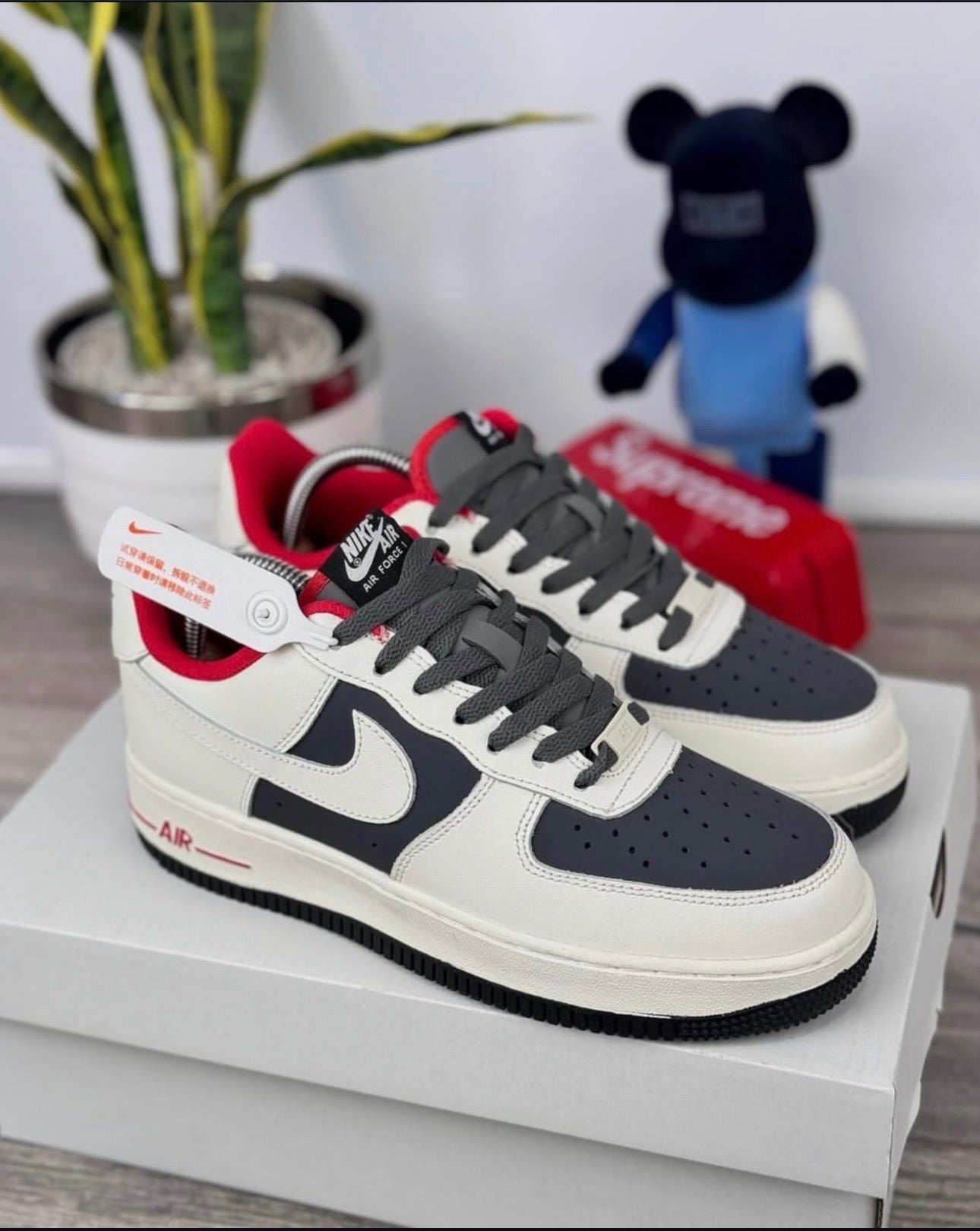 Nike Air Force