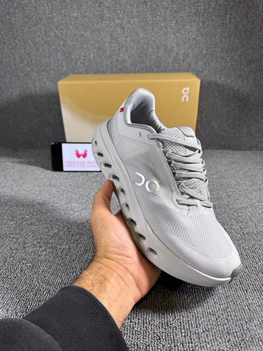 On Cloud surfer Next running shoes in grey and white