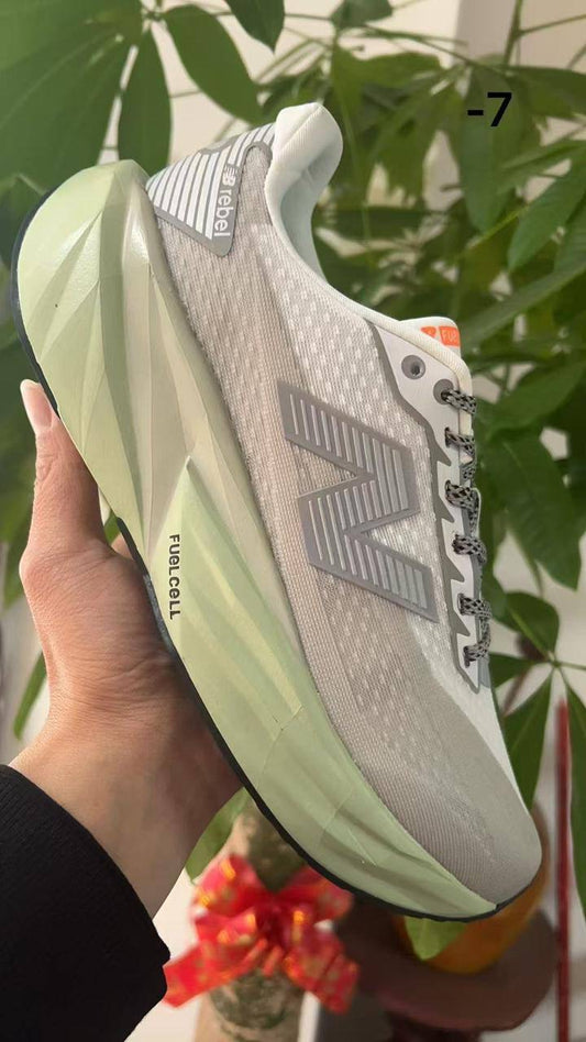 New Balance Rebel Gell