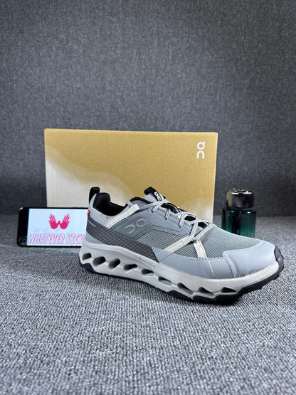 On Running Cloudhorizon in the Alloy/Frost colorway