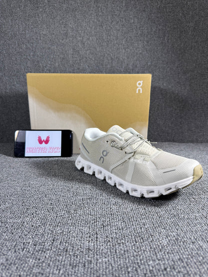 On Running Cloud 5 low-top sneakers"Pearl/White"