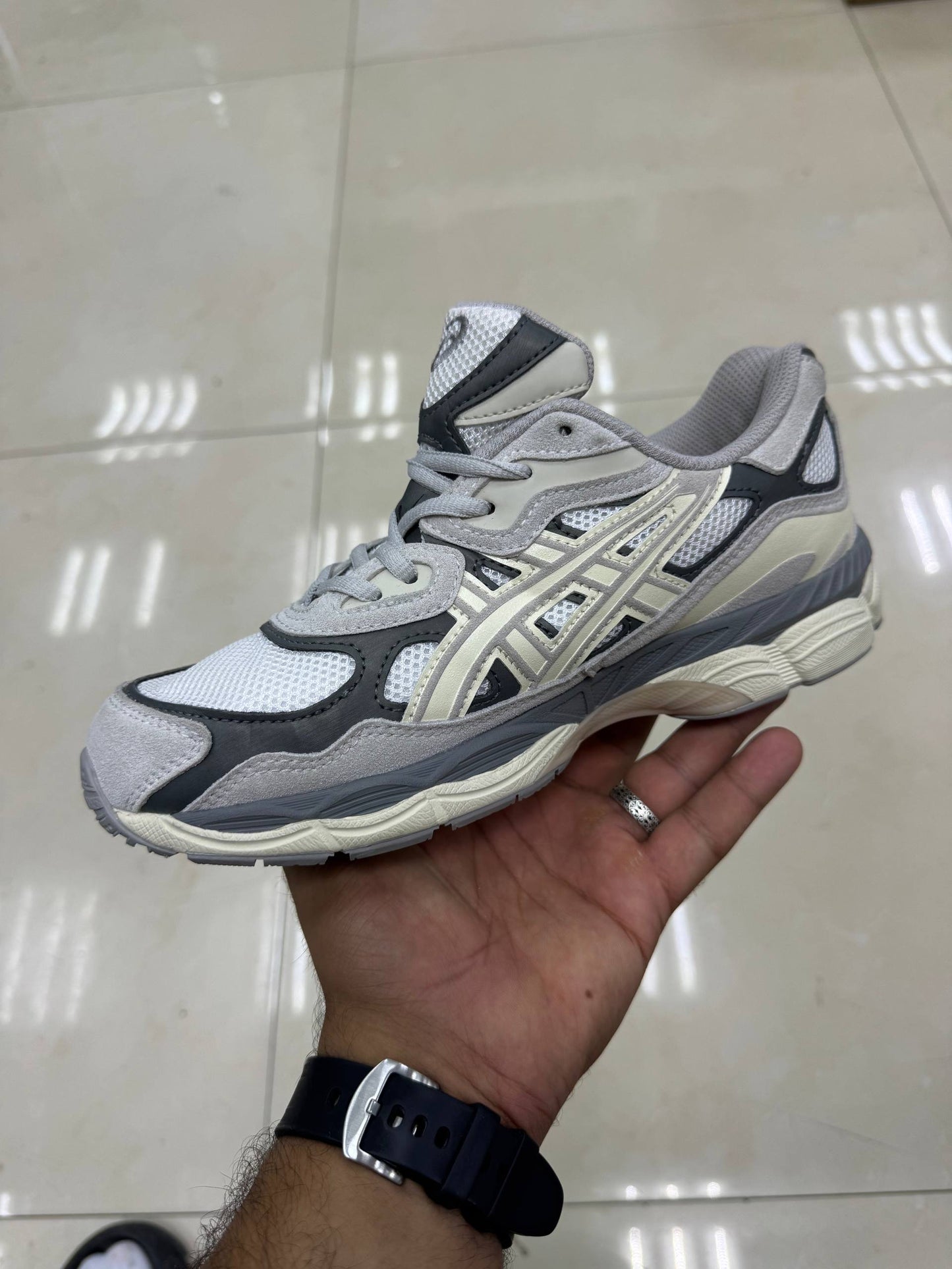 ASICS GEL-NYC