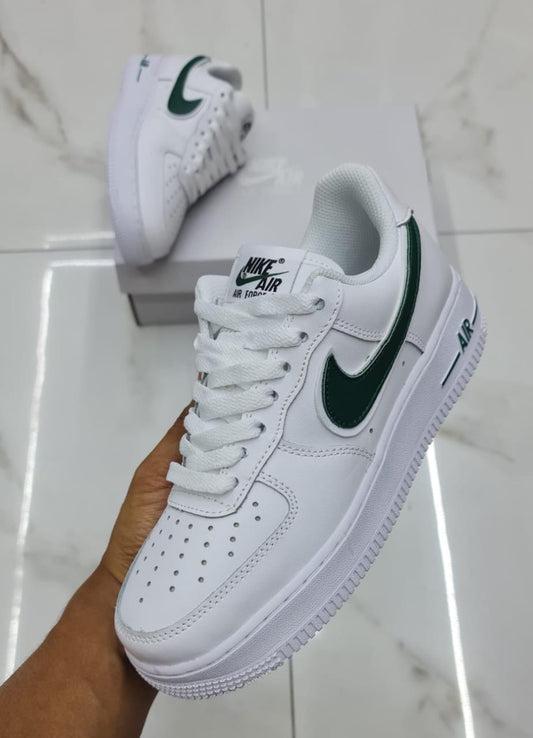 Nike Air Force