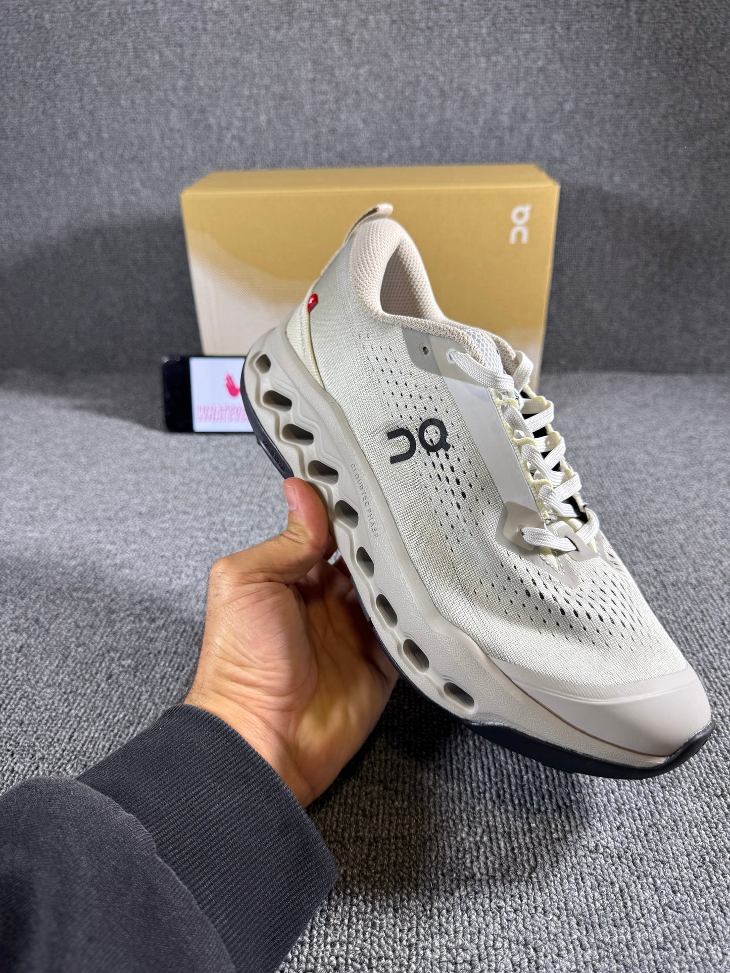 On Cloud surfer Next low-top sneakers in white