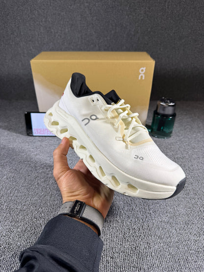 On Cloudtilt sneaker in the "Pearl | Ice