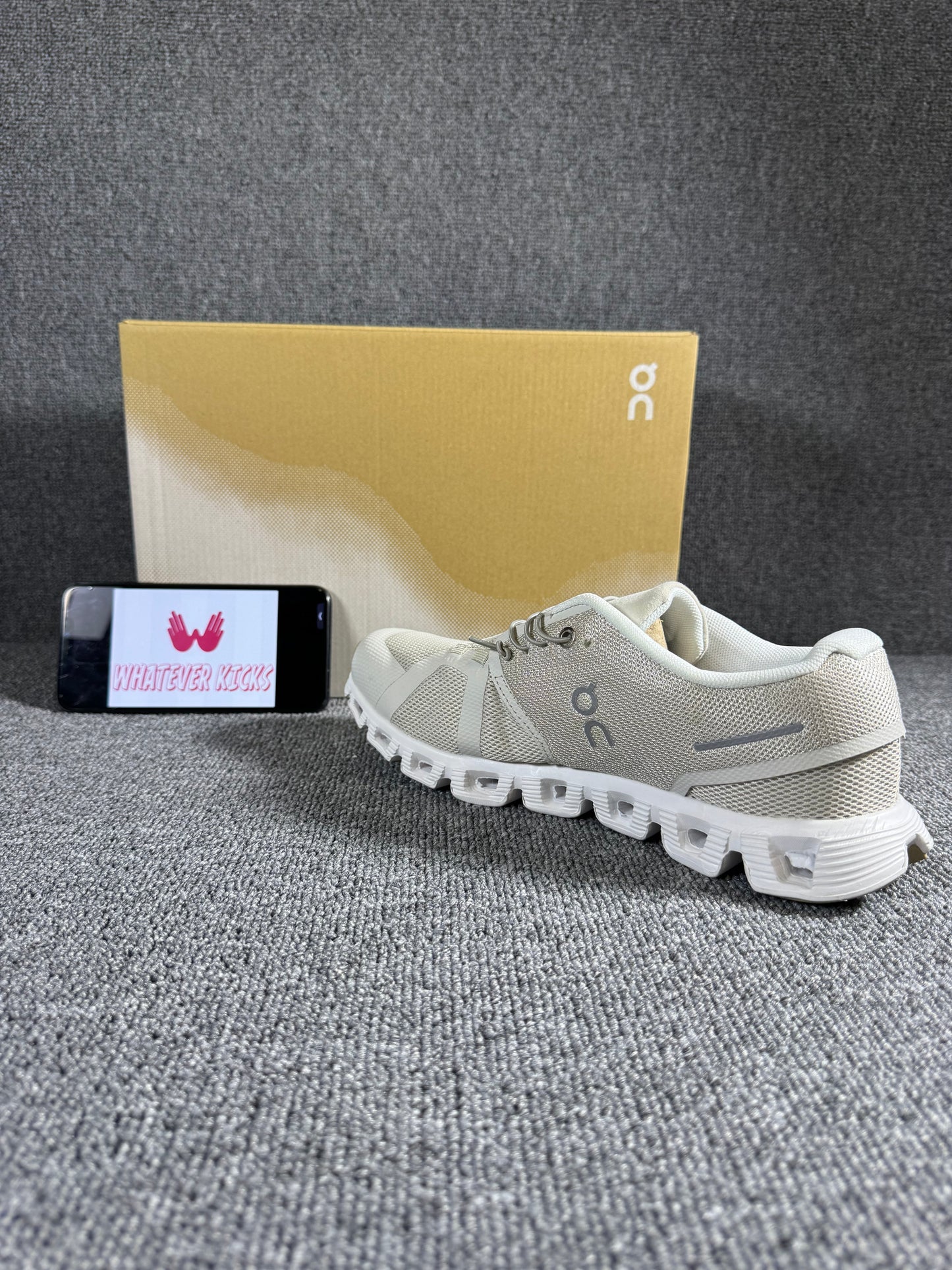 On Running Cloud 5 low-top sneakers"Pearl/White"