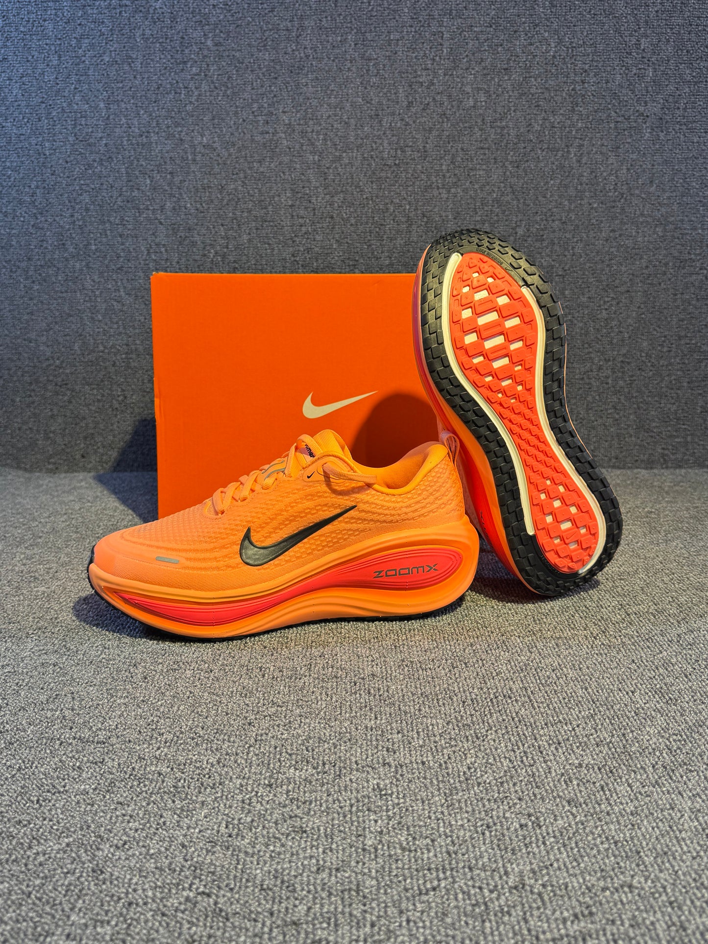 Nike Vomero Plus