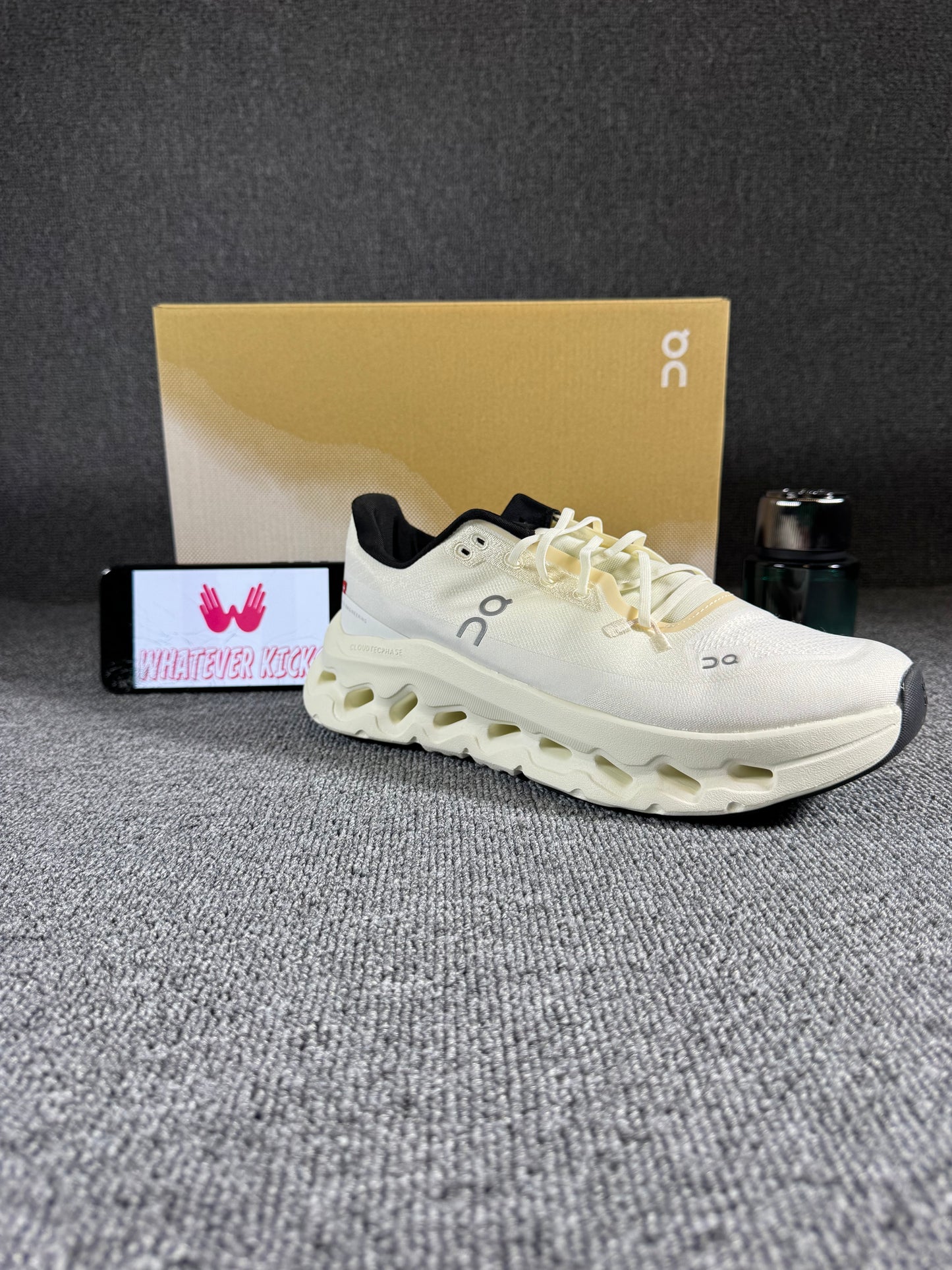 On Cloudtilt sneaker in the "Pearl | Ice