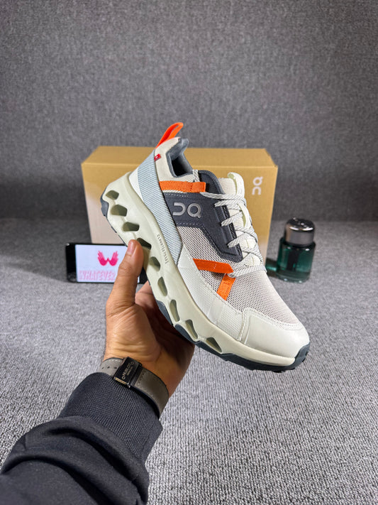 On Running Cloudhorizon Waterproof shoe in the black and eclips