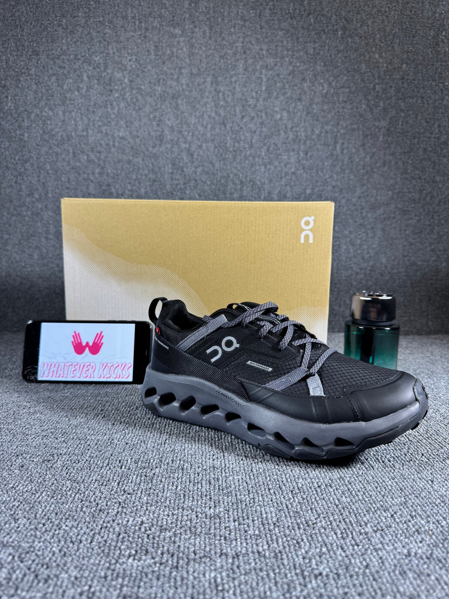 On Running Cloudhorizon Waterproof shoe in the black and eclips