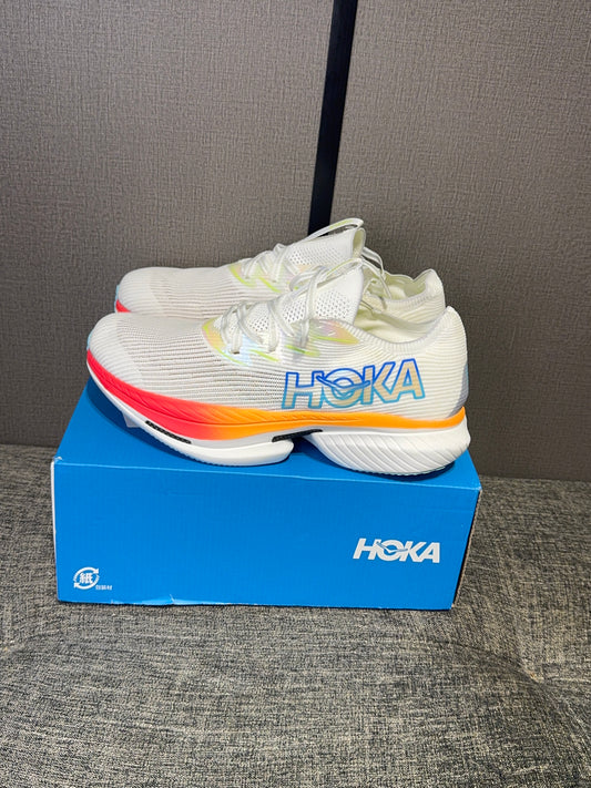 Hoka Sneakers