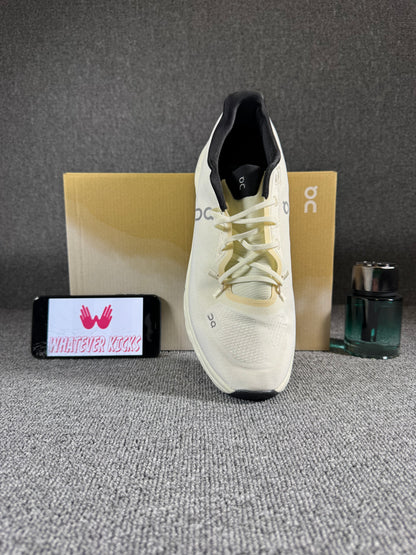 On Cloudtilt sneaker in the "Pearl | Ice