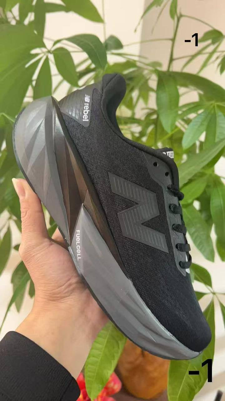 New Balance Rebel Gell
