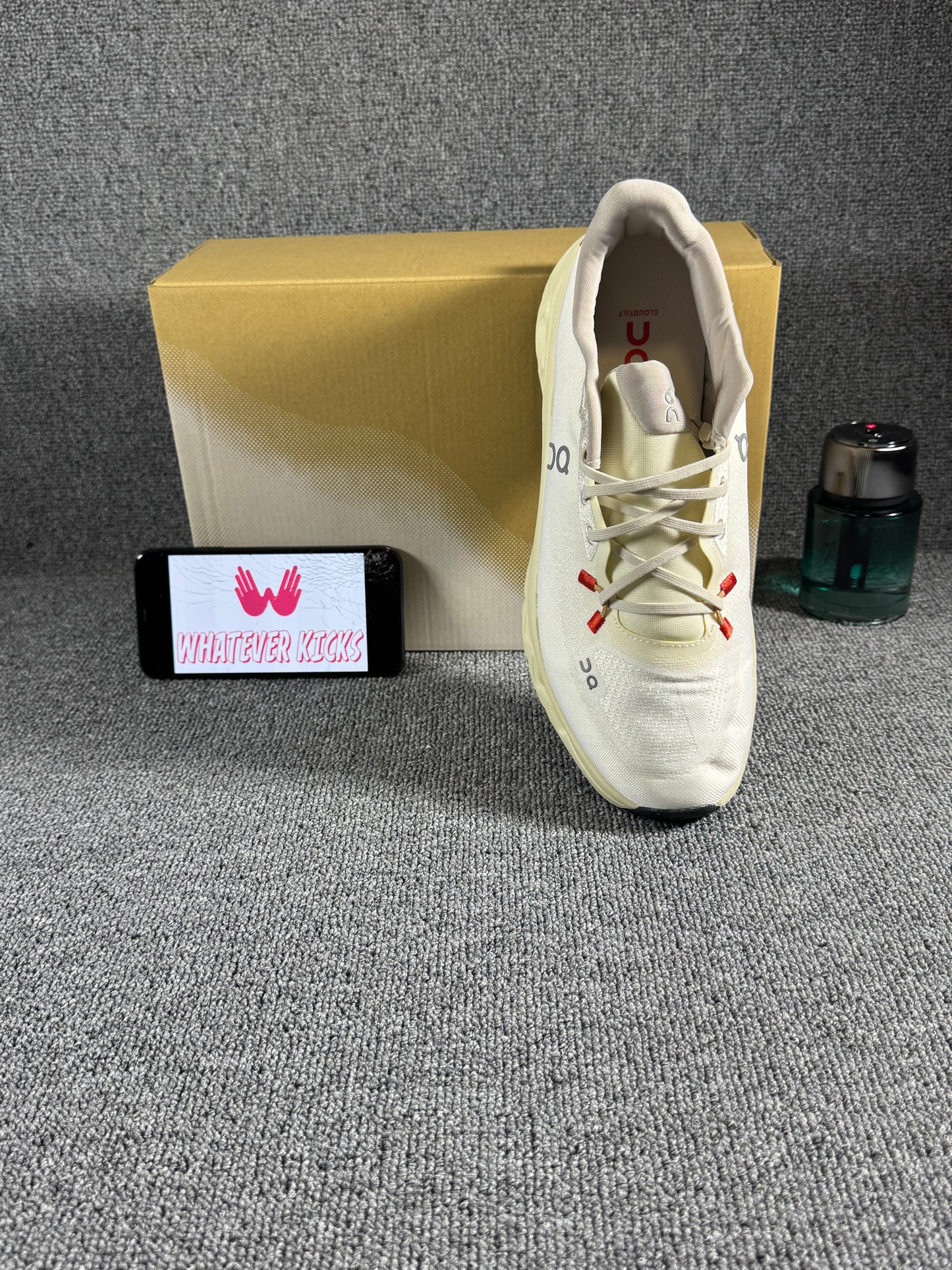 On Cloud tilt sneaker in the Sand/Cream colorway