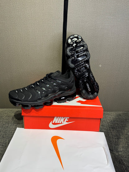 Nike VaproMax Black