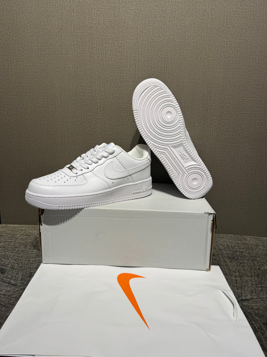 Nike Air Force White