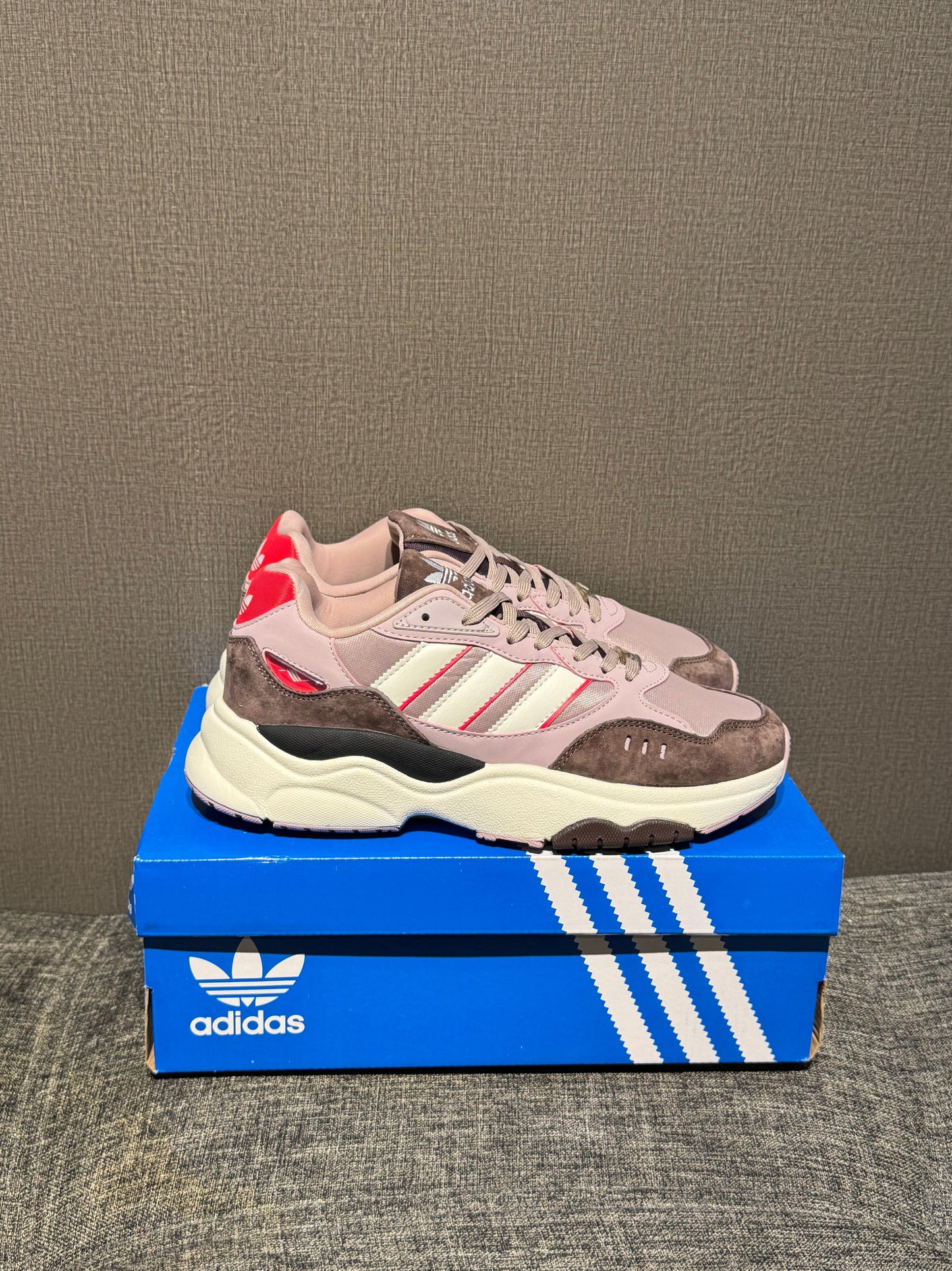 Adidas Retropy