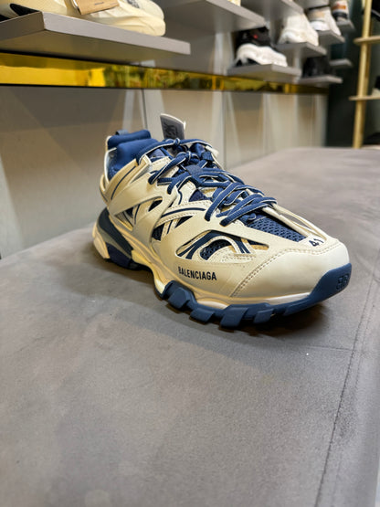 Balenciaga Track