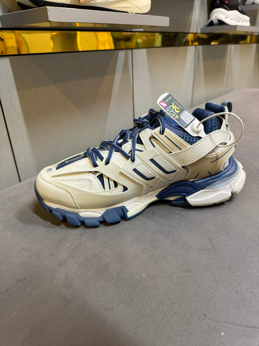 Balenciaga Track