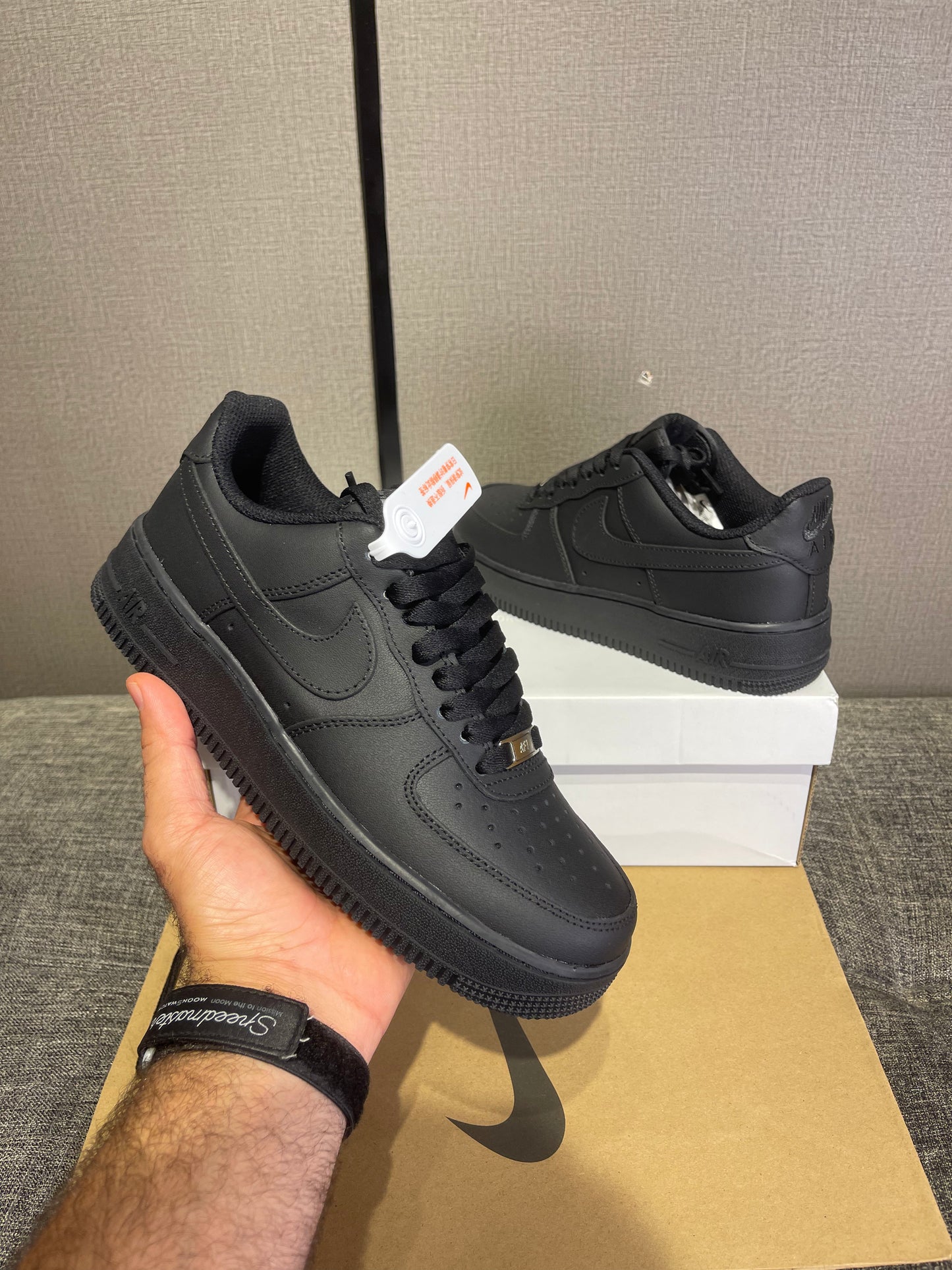 Nike Air Force Black