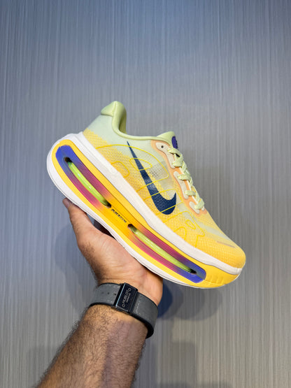 NIKE VOMERO PREMIUM