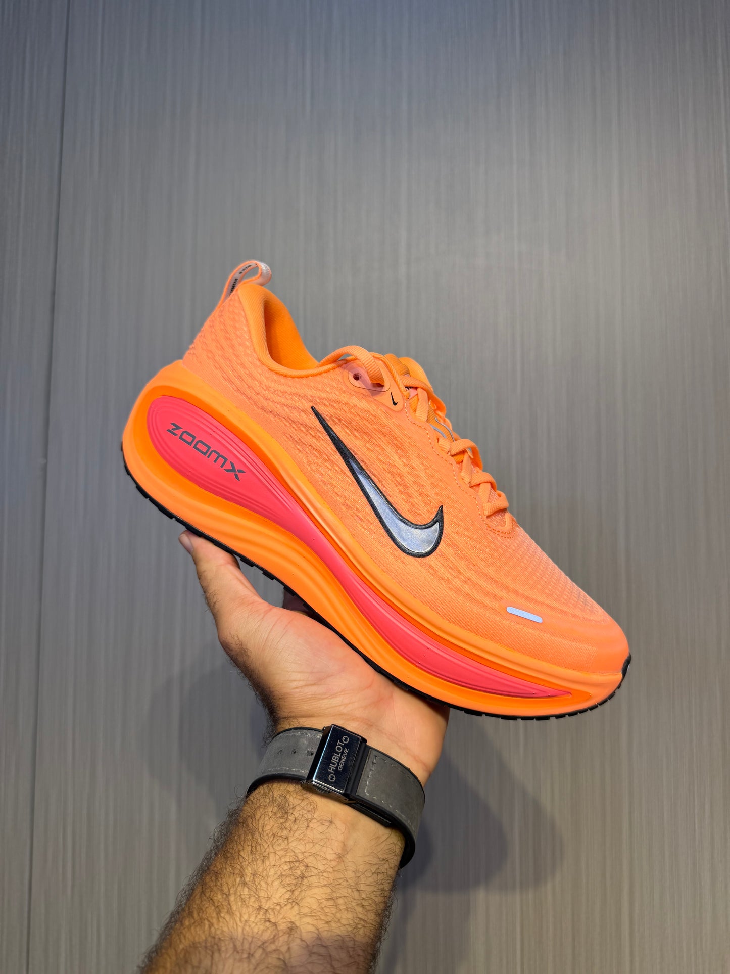 NIKE VOMERO PLUS
