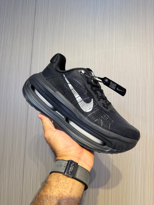 NIKE VOMERO PREMIUM