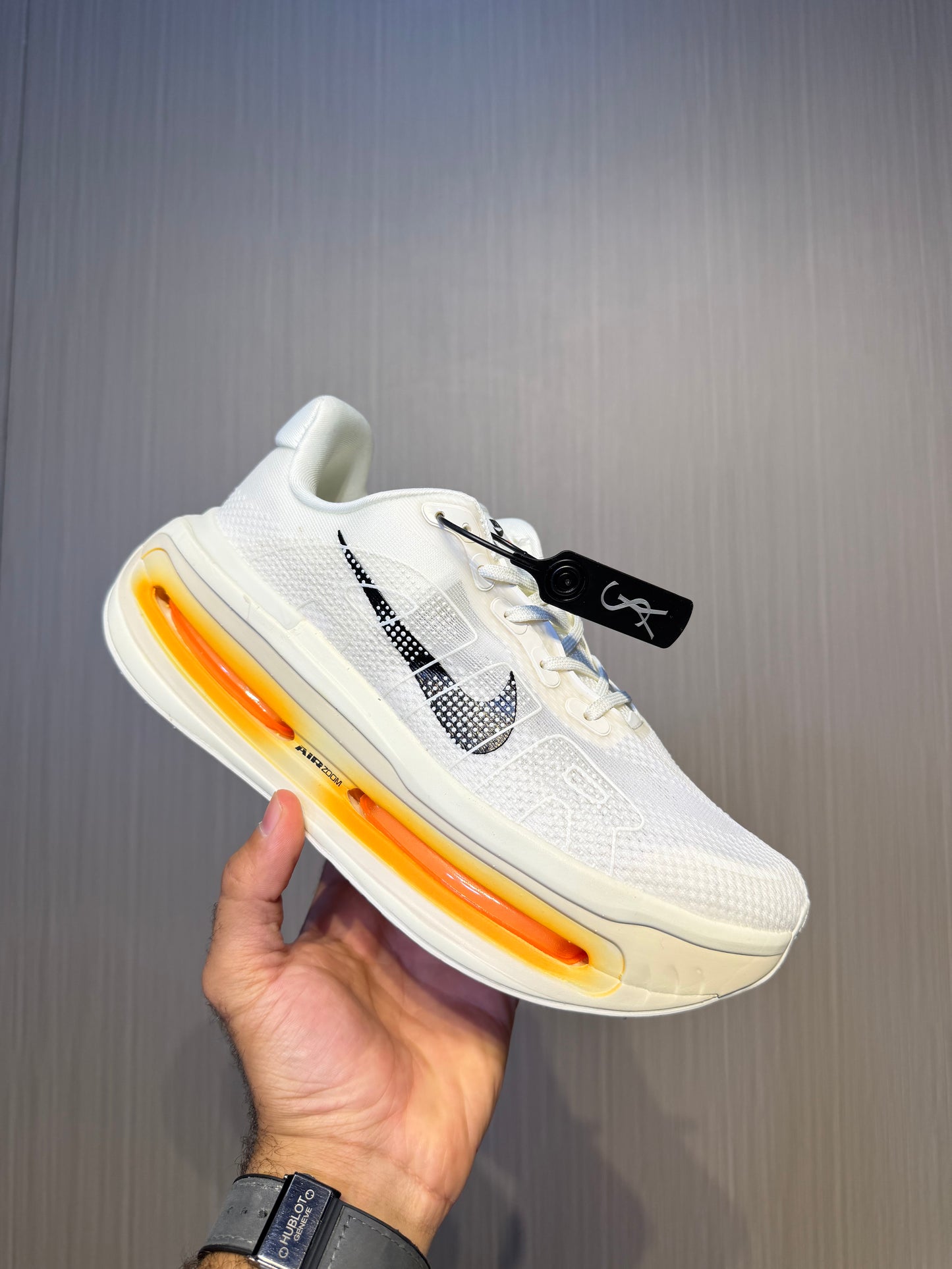NIKE VOMERO PREMIUM