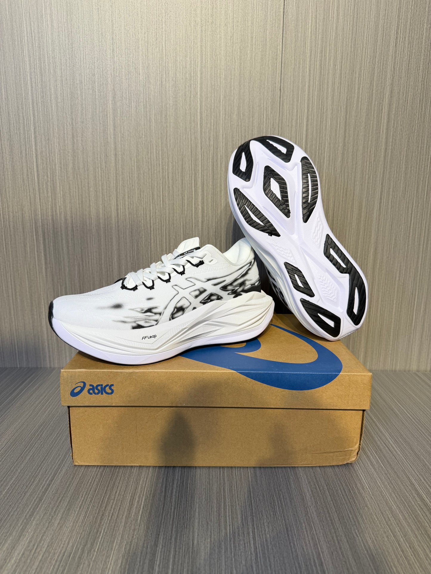Asics Superblast 3