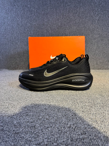 Nike Vomero Plus