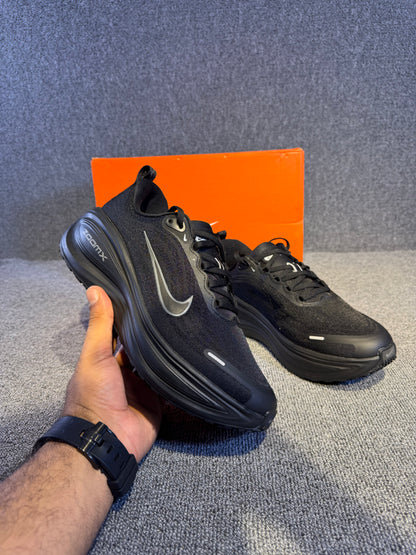 Nike Vomero Plus