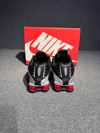 Nike Shox R4 Metallic Silver Red