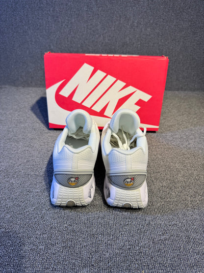Nike Air Max Dn8 White