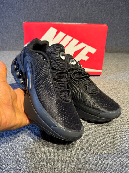 Nike Air Max Dn Black