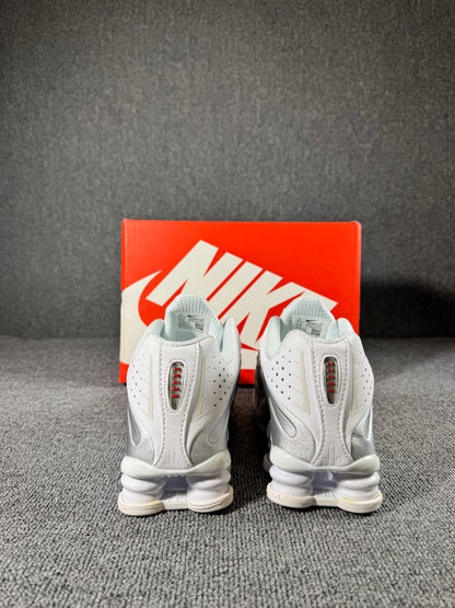 Nike Shox R4 White